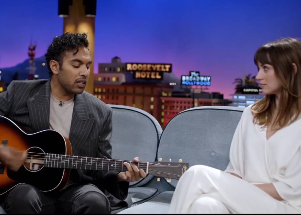 Himesh Patel y Ana de Armas en Yesterday. Foto: El País.