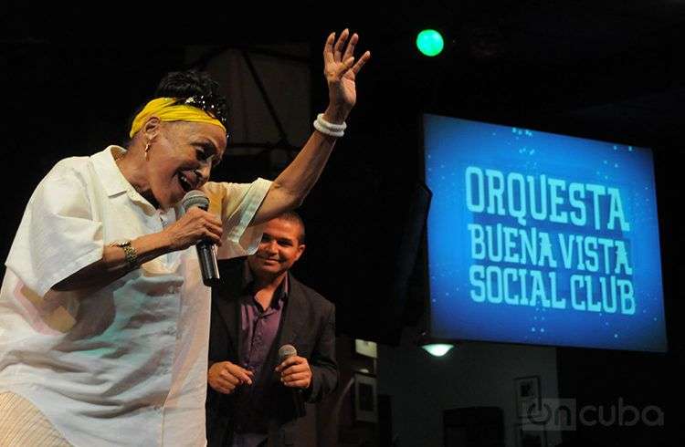 Omara Portuondo en el Buena Vista Social Club