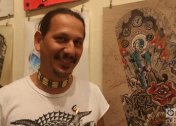 Leo Canosa, artist founder of La Marca, a tattoo studio gallery in Cuba. Photo: Ismario Rodríguez.