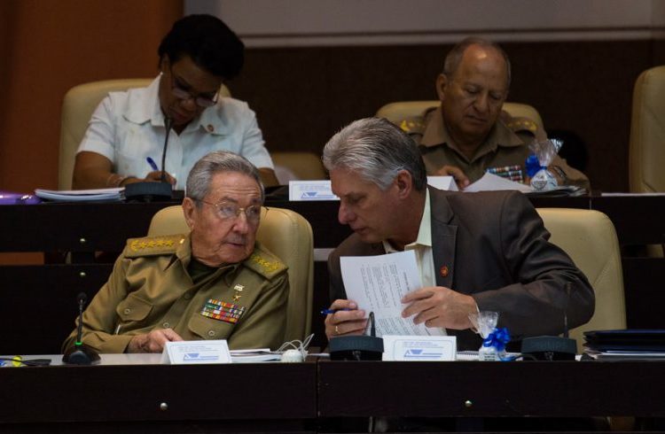 Cuban President Raúl Castro and First Vice President Miguel Díaz-Canel at the National Assembly of People’s Power. Photo: Irene Pérez/ Cubadebate.