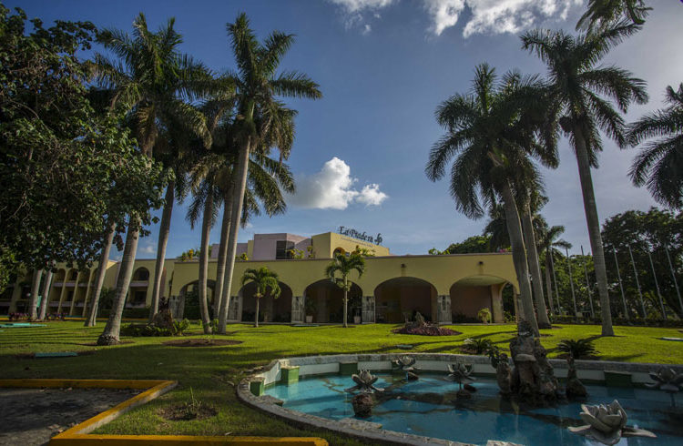 La Pradera International Health Center in Havana, where most of the U.S. cancer patients who travel to the island are treated. Photo: Desmond Boylan / PRI.