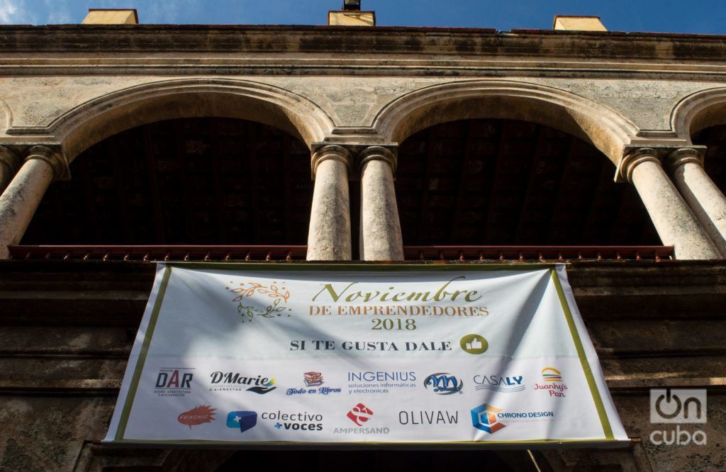 November of Entrepreneurs in the Félix Varela Center. Photo: Otmaro Rodríguez.