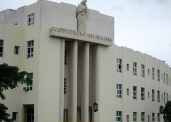 Maternidad Obrera Hospital, in Marianano, Havana. Photo: habanartdeco.blogspot.com