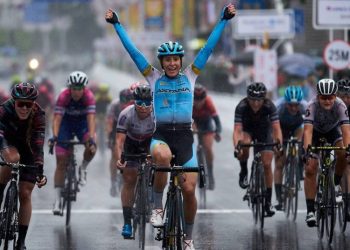 Arlenis Sierra wins in a race. Photo: Astana Women’s Team / Archive.