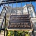 Facade of the Cuban embassy in Washington. Photo: Jim Lo Scalzo / EFE.