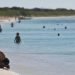 Tourists on the beach. Photo: EFE