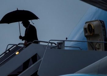 President Trump returns to Washington DC on Friday night after a visit to Miami. Photo: EFE.