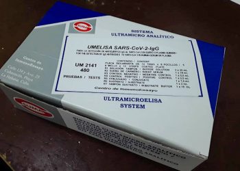 Case with the UMELISA SARS-CoV-2 Cuban antigen test kits. Photo: radiorebelde.cu