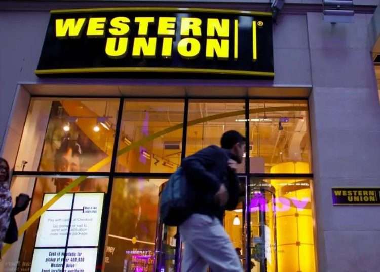 The resumption of the remittance service to the island through Western Union began in a “test phase” at the beginning of the month in 24 Florida entities. Photo: businessinsider.com