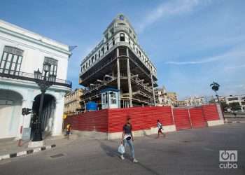 One year after the tragic accident at the Saratoga Hotel, Havana, Cuba. Photo: Otmaro Rodriguez