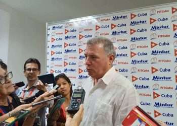 Cuban Minister of Tourism Juan Carlos García Granda offers statements to the press during the 41st FITCuba 2023 International Tourism Fair. Photo: Cubadebate.