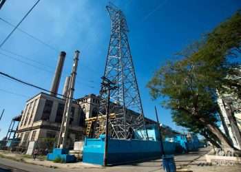 The old Tallapiedra thermoelectric power plant, already decommissioned from the Cuban electrical system. Photo: Otmaro Rodríguez.