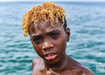 Child on the Malecón in Havana