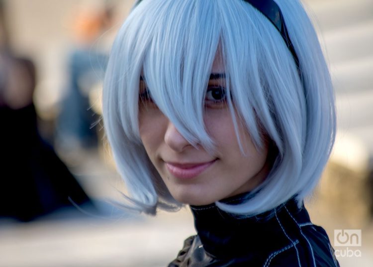 A participant in the Otaku Freak Zone Convention, held at the Amphitheater of the Historic Center of Old Havana. Photo: Otmaro Rodríguez.