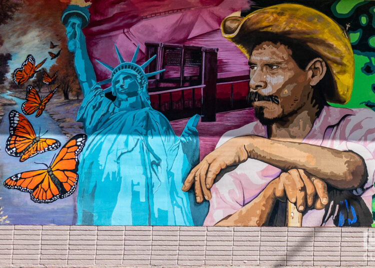 Fragment of a mural on the facade of the headquarters of Las Americas, an Immigrant Defense Center in El Paso, Texas. The work was created by teenagers in the Juvenile Probation System. Photo: Kaloian.