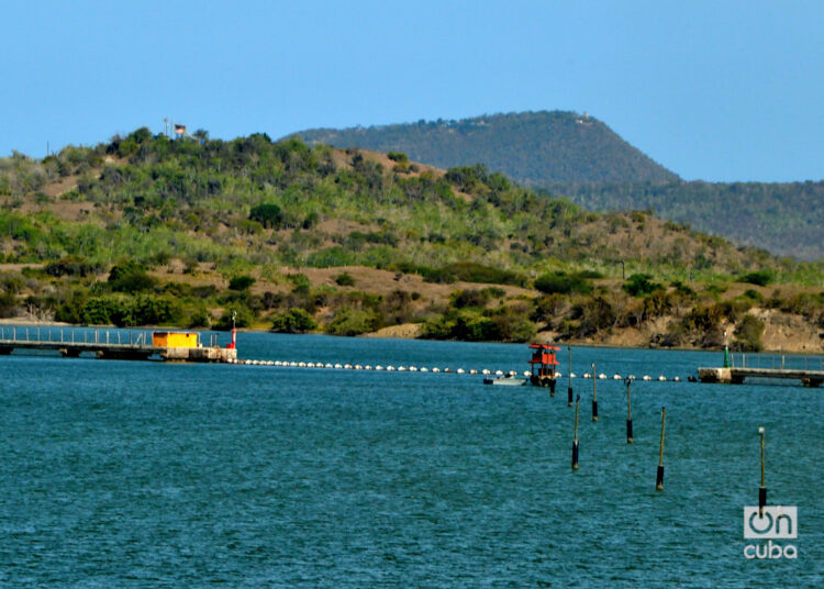 Caimanera in Guantánamo, is located on the edge of the U.S. naval base. Photo: Otmaro Rodriguez.