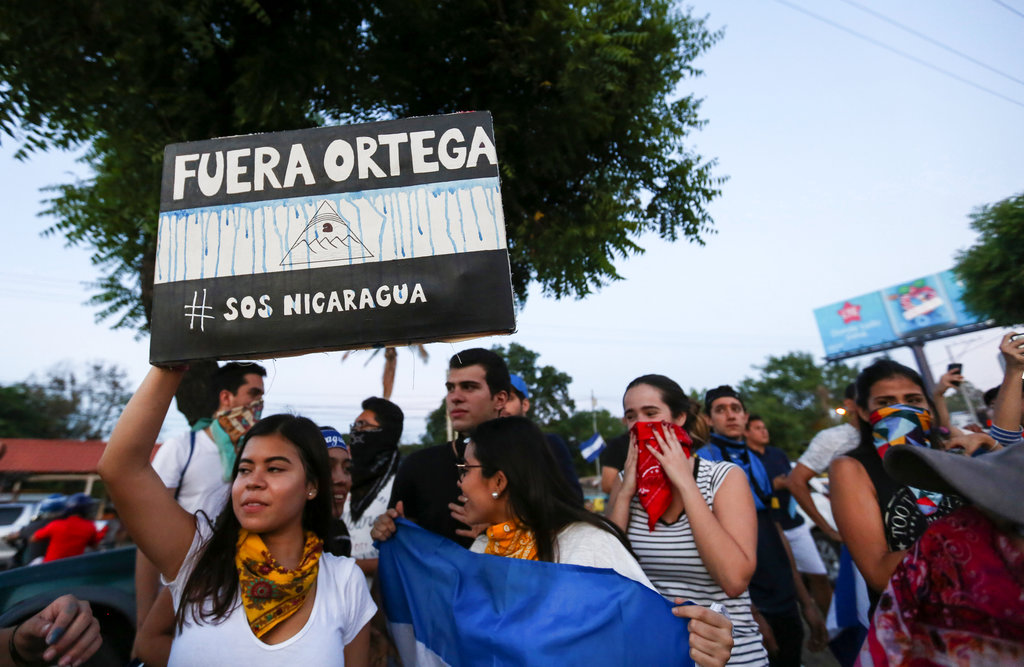 Marcha contra el gobierno del presidente Daniel Ortega, en Managua, Nicaragua, el domingo 11 de abril de 2018. Foto: Alfredo Zuniga/AP.