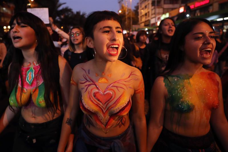 acoso, violencia, aborto y educación no sexista