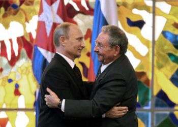 Vladimir Putin y Raúl Castro en La Habana.