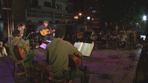 Fotograma del documental Canción de barrio