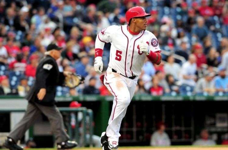 Yunel Escobar ha tenido tres noches perfectas en lo que va de 2015.