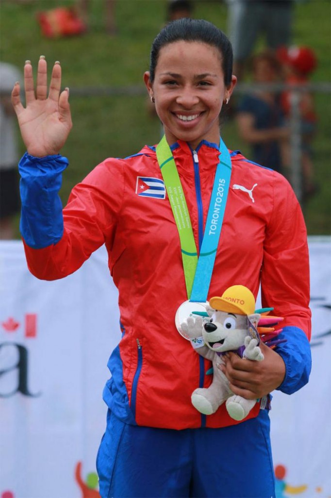 La plata de Marlies Mejías cerró la actuación de los cubanos en el ciclismo. Foto: Mónica Ramírez. 