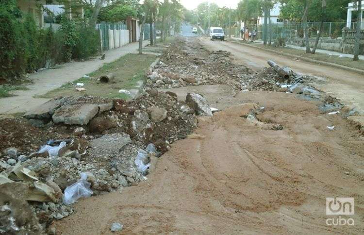 Calle 32 hacia Real, Cojímar. Foto: Arturo Arango