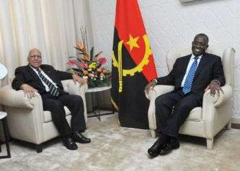 Ricardo Cabrisas y el vicepresidente de Angola, Manuel Vicente. Foto: Angola Press