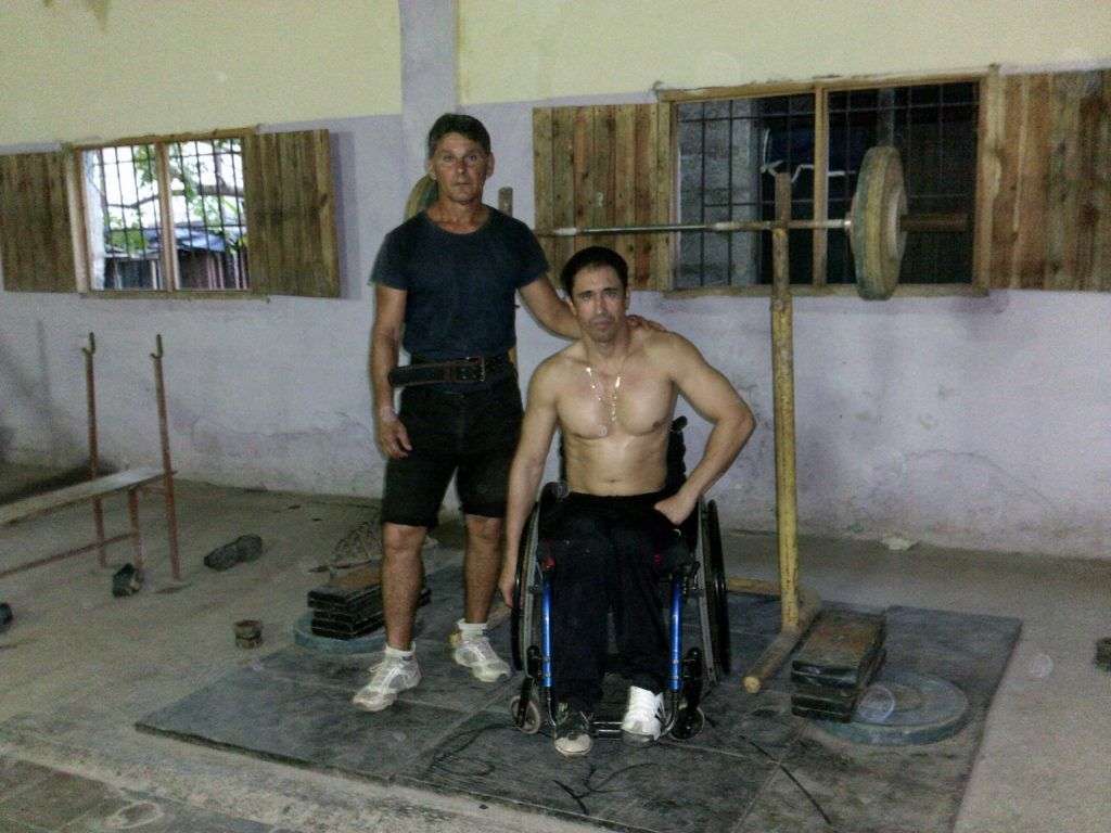 César Árias junto a su entrenador Ezequiel Rivero. Foto: Duanys Hernández