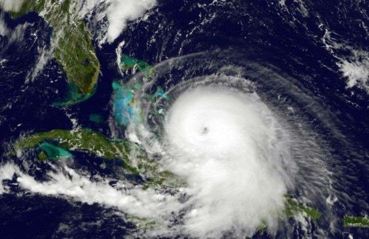 Joaquín fue un huracán categoría 4 que prácticamente devastó a las islas Crooked, Acklins, Long island y San Salvador en el archipiélago de las Bahamas.