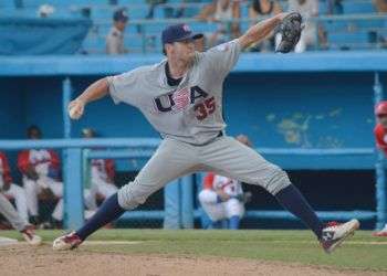 El lanzador abridor Alex Lange (EE.UU.) trabajó cuatro entradas sin hits contra Cuba el lunes. Foto: Cameron Harris / USA Baseball.