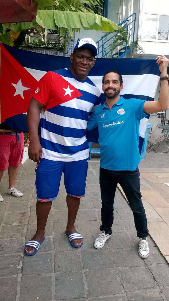 Con el tricampeón, Mijaín López.