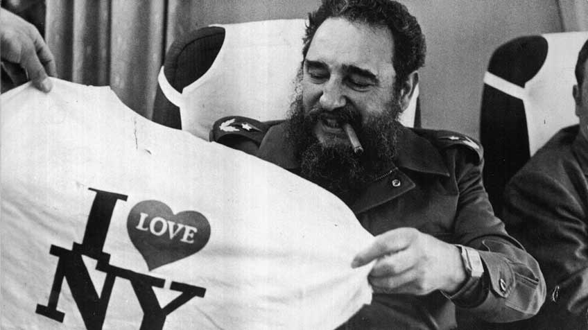 Fidel en el avión, de regreso a Cuba. 1979.
