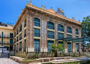 El Teatro Martí, de La Habana. Foto: LaHabana.com / Archivo.