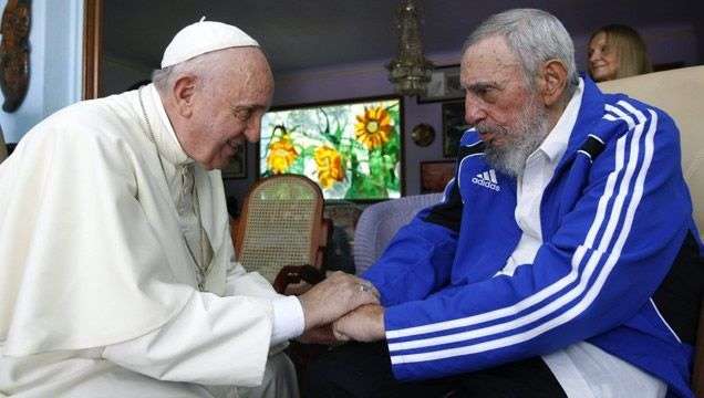 Encuentro entre el Papa Francisco y Fidel Castro en septiembre de 2015. Foto: EFE.