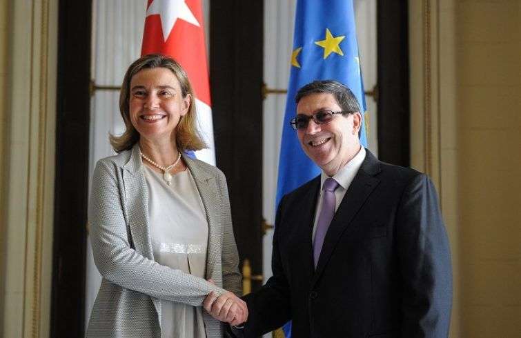 La alta representante de la Unión Europea (UE) para la Política Exterior, Federica Mogherini, y el canciller de Cuba, Bruno Rodríguez, durante visita oficial de Mogherini a la isla en 2018. Foto: EFE.