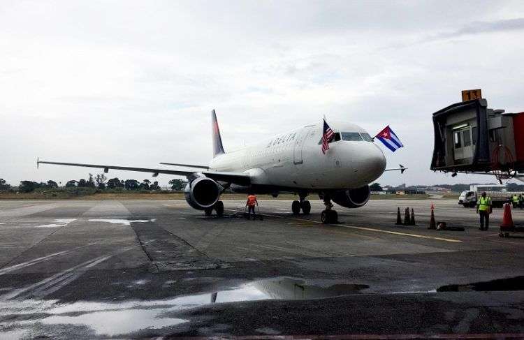 Llegada del primer vuelo de Delta. Foto: Delta News Hub.