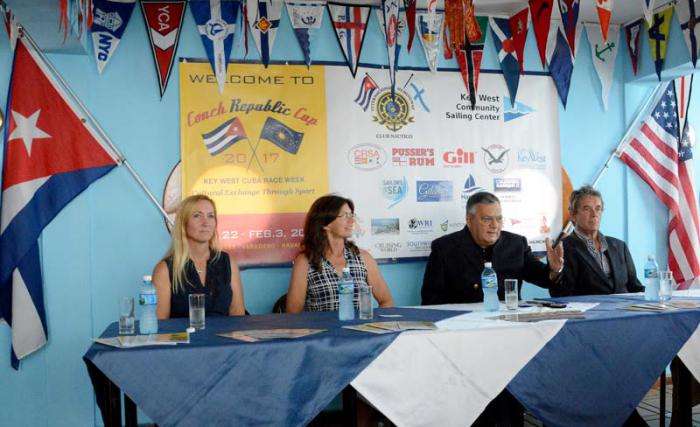 El club náutico Hemingway acogió la conferencia de prensa sobre la Regata República de la Concha. Foto: Ricardo López Hevia / Granma.