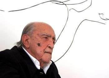 Oscar Niemeyer.