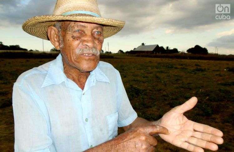 Roberto Rodríguez, curandero pinareño. Foto: Ronald Suárez.