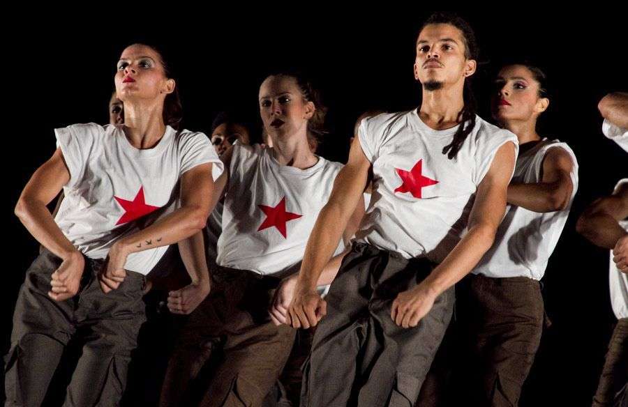 Danza Contemporánea de Cuba. Foto: Adolfo Izquierdo.