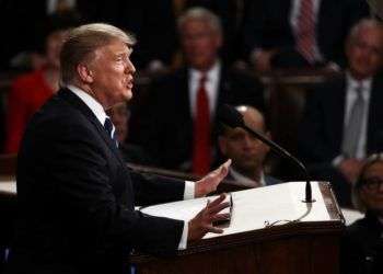 Donald Trump durante su primer discurso ante el Congreso de los Estados Unidos. Foto: El Nuevo Herald.