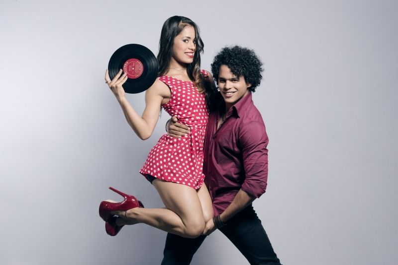 Jara y Osmany. Foto: Sitio oficial de Bailando en Cuba.