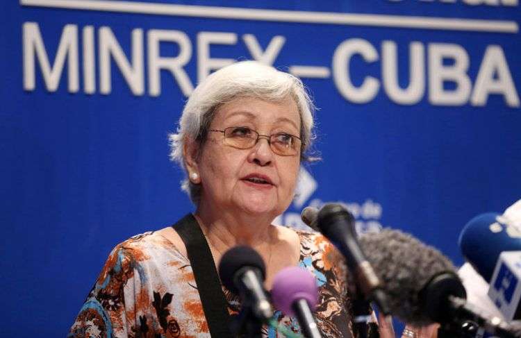 La experta de la ONU Virginia Dandan en la conferencia de prensa previa a su partida de Cuba. Foto: Reuters.