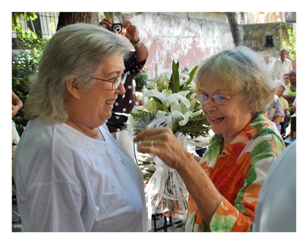 Marta Valdés y Sara González. Foto: Kaloian.