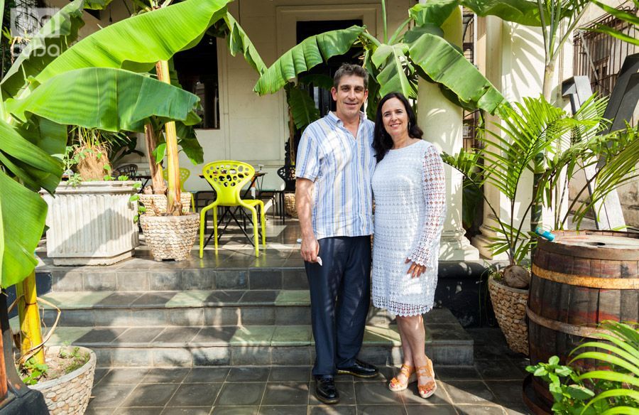 Richard Blanco y Ruth Behar vinieron al frende de un viaje cultural de CubaOne Foundation. Foto: Claudio Pelaez Sordo.
