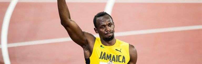 Bolt luego de la final de los 100 metros en el Mundial de Londres. Foto: Jean-Christophe Bott / EFE.