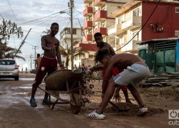 En el Vedado, después de Irma. Foto: Buen Ayre Visual.