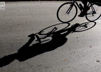 Sombras y luz. Foto: Otmaro Rodríguez.