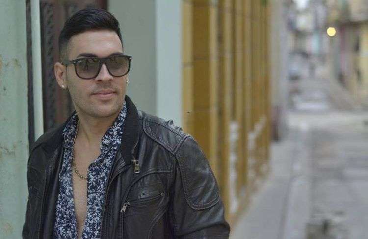 Osvaldo Montero tiene colaboraciones con agrupaciones e interpretes como Anacaona, Los Ángeles y la Charanga Habanera. Foto: Cortesía del entrevistado.